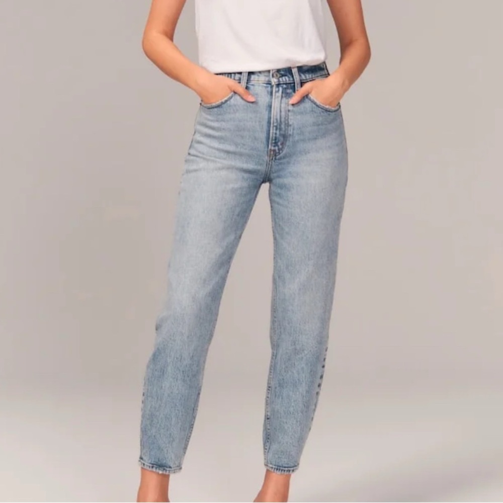 Abercrombie The 80s Mom High Rise